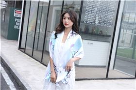 真絲圍巾到底怎么洗滌和保養 真絲圍巾到底怎么洗滌和保養