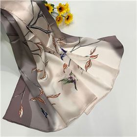 圍巾怎么搭配好看 圍巾怎么搭配好看