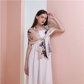 圍巾款式圖片&mdash;&mdash;真絲圍巾、真絲絲巾。圍巾定制