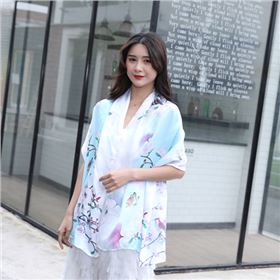 真絲絲巾批發廠家