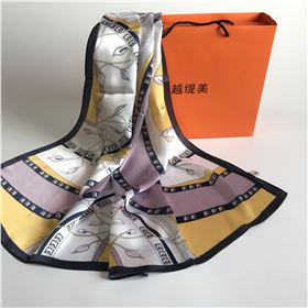 真絲圍巾 (2) 真絲圍巾 (2)