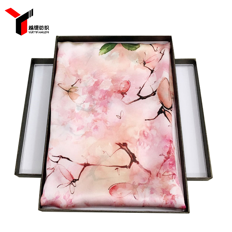 什么是真絲圍巾 什么是真絲圍巾