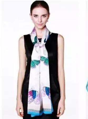 真絲圍巾的各種圍法 真絲圍巾的各種圍法