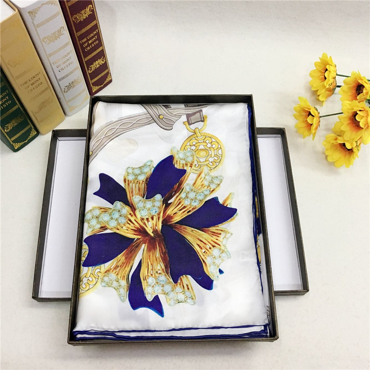 真絲圍巾 真絲圍巾