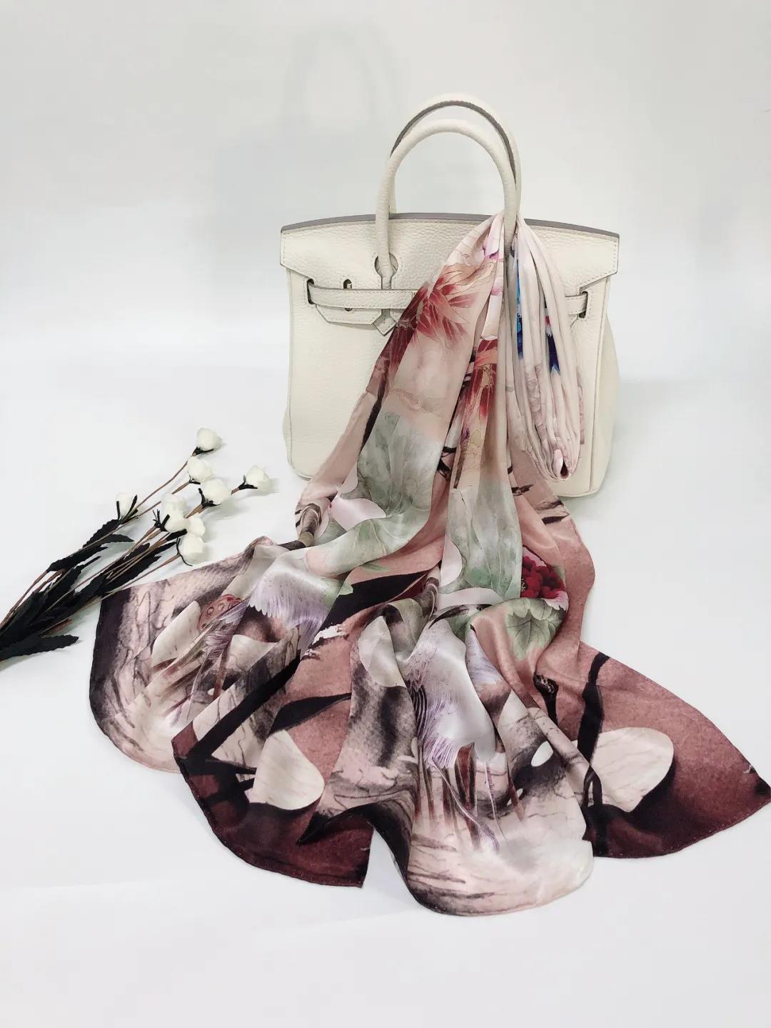 送女朋友真絲絲巾 送女朋友真絲絲巾