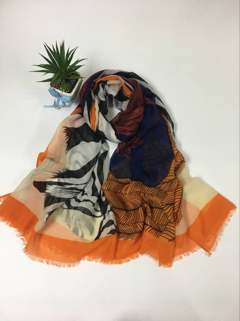 秋冬季新款斑馬紋巴厘紗 秋冬季新款斑馬紋巴厘紗