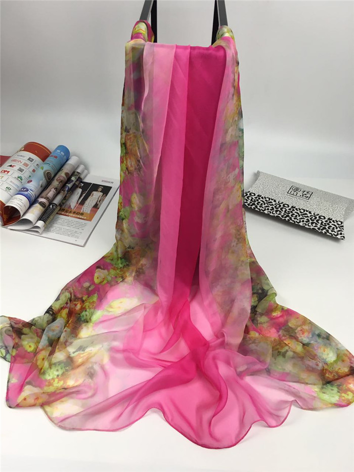 新款春暖花開系列女士仿真絲圍巾粉紅 新款春暖花開系列女士仿真絲圍巾粉紅