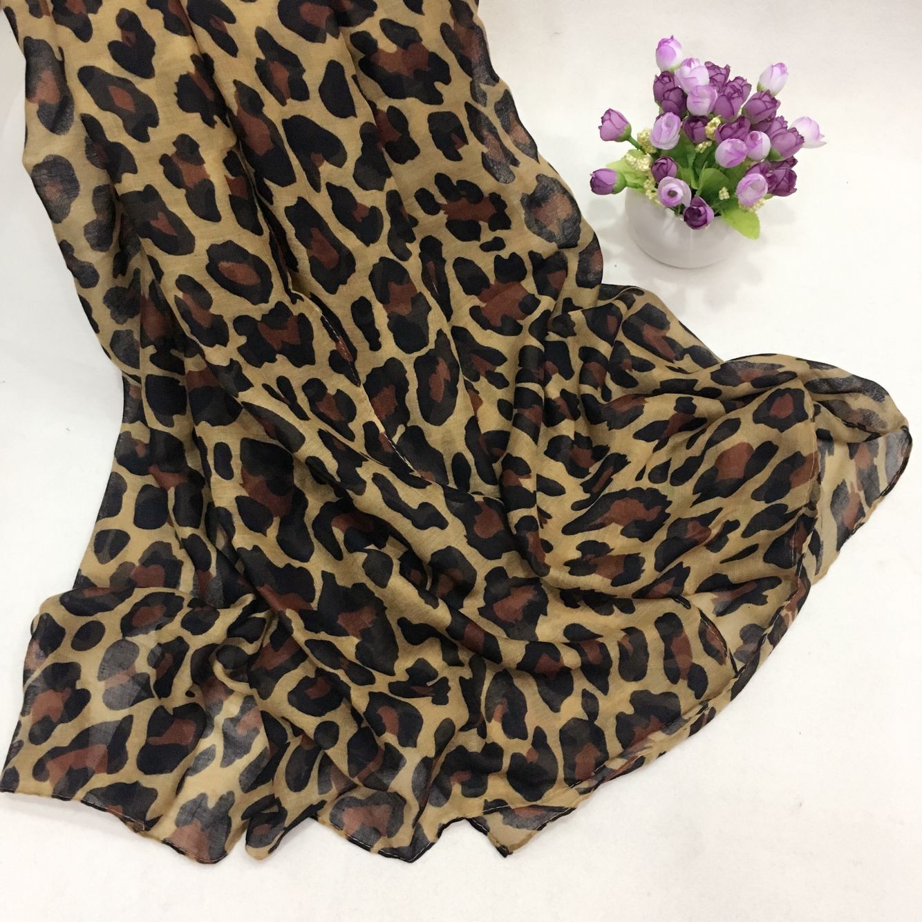 新款豹紋巴厘紗圍巾② 新款豹紋巴厘紗圍巾②