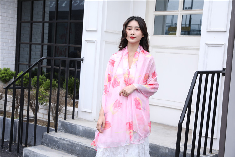 YX8002仿真絲絲巾定制廠家 YX8002仿真絲絲巾定制廠家